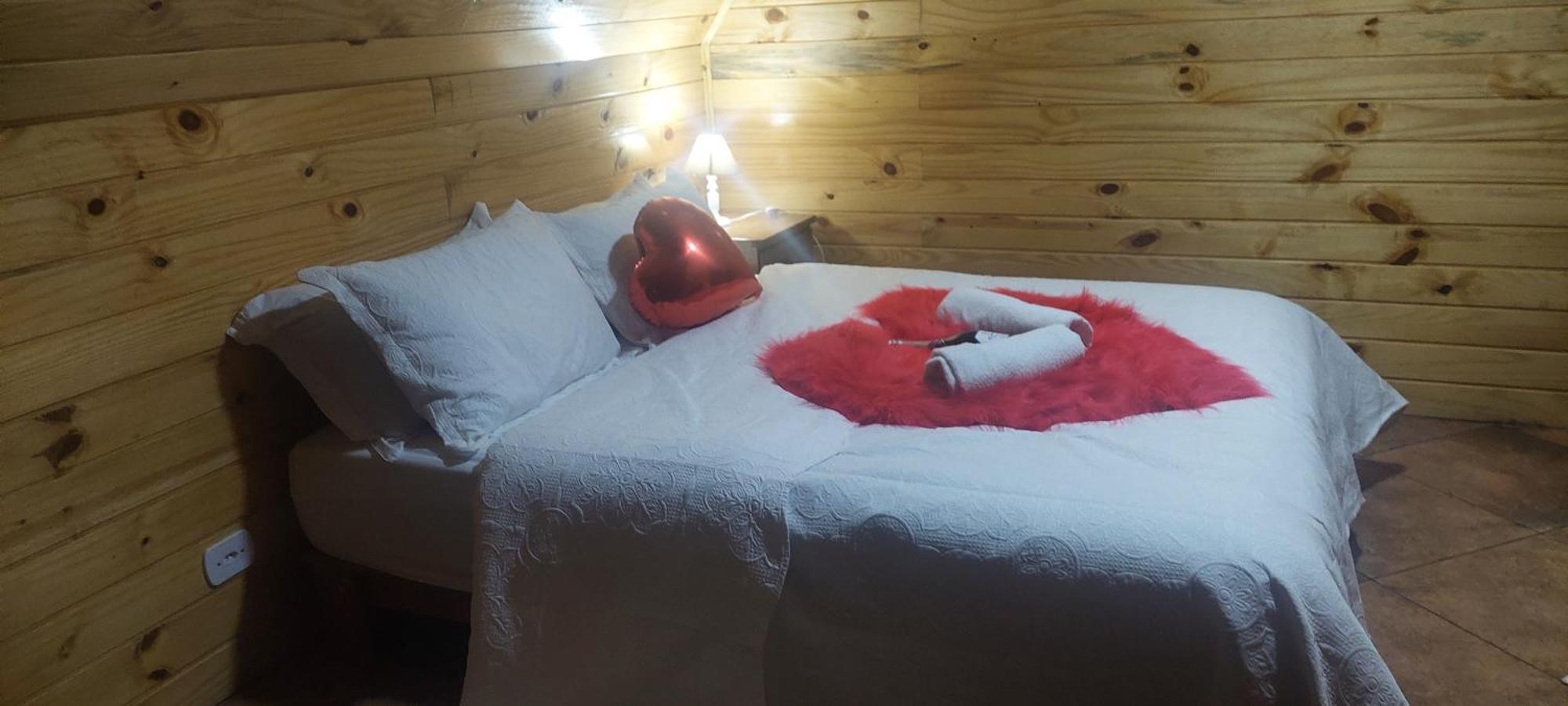 Chale Com Hidromassagem Da Vick Hotel กังโปสดูจอร์เดา ภายนอก รูปภาพ