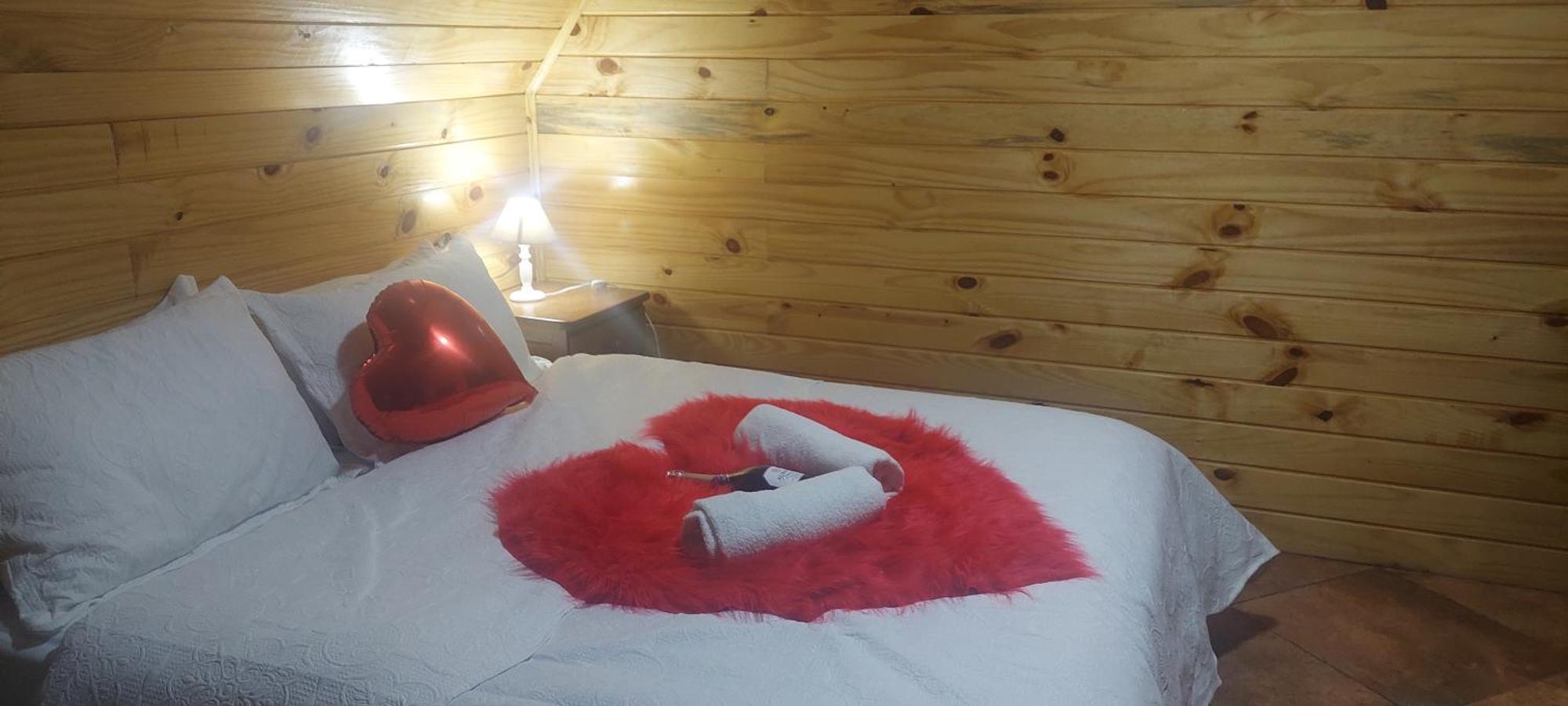 Chale Com Hidromassagem Da Vick Hotel กังโปสดูจอร์เดา ภายนอก รูปภาพ